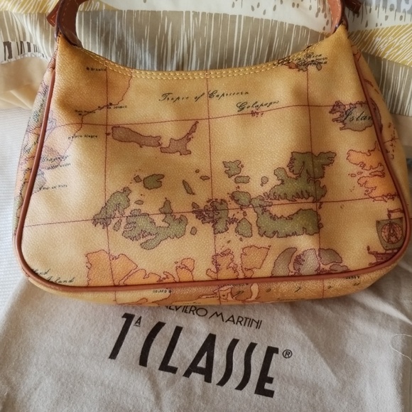 Alviero Martini Mini Bag - Picture 2 of 8